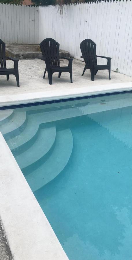 Rocky Pine Terrace - Private Getaway With Pool Appartement